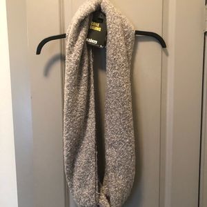 Eira Ski Infinity Scarf Skiing NWT Knit Grey Casual Winter Warm Women’s